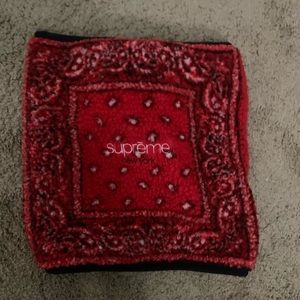 Supreme Neck Gaiter